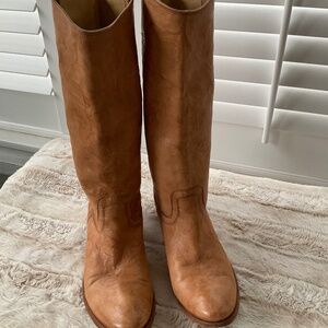 FRYE gorgeous tall leather boot